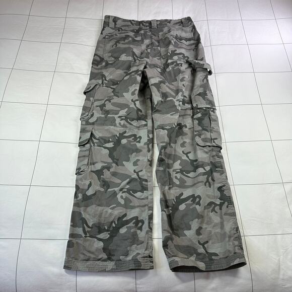 Abercrombie & Fitch Pants Womens 30 Short Green Gray Camo Relaxed Cargo Utility - Picture 4 of 13